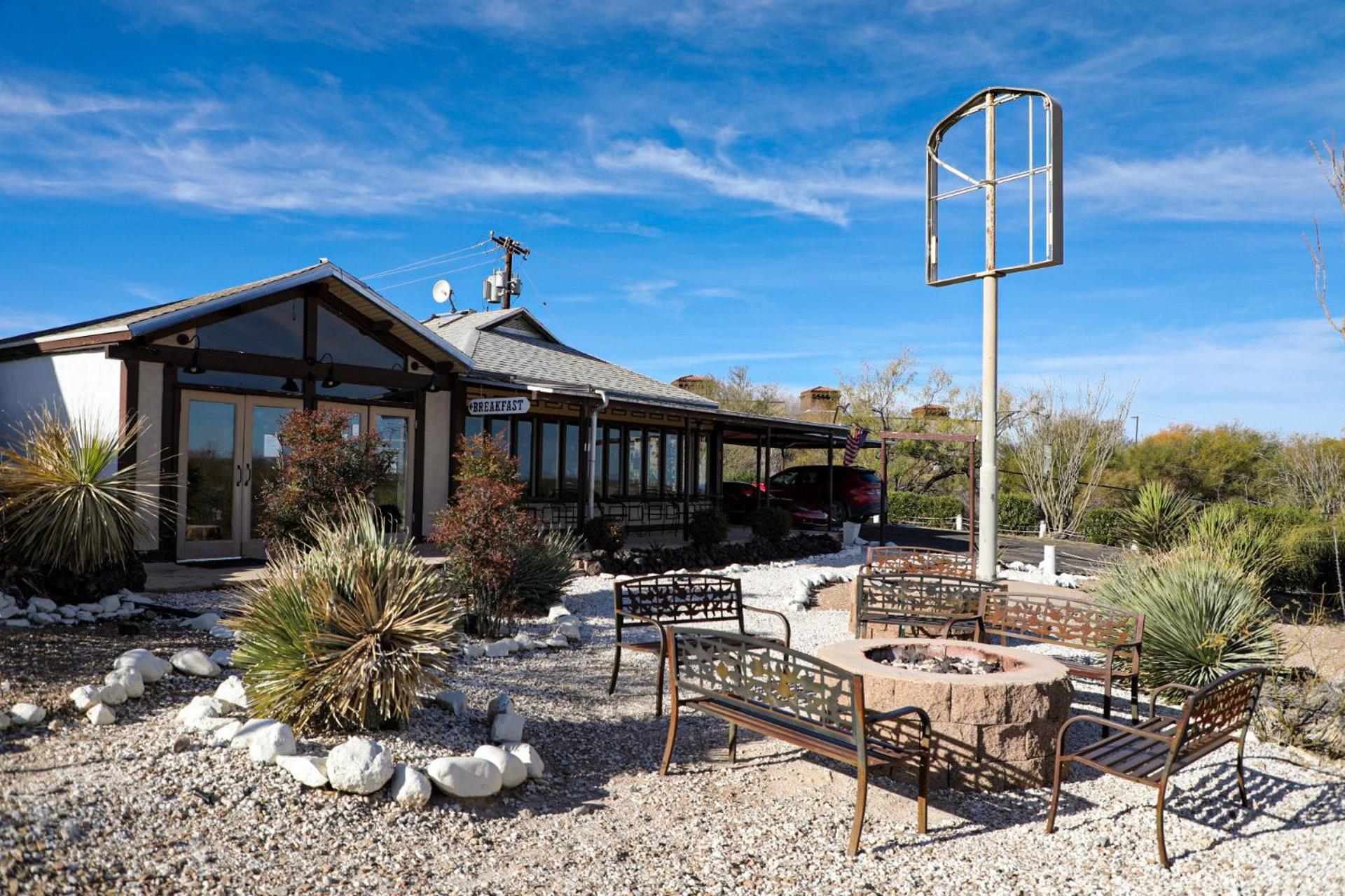 Landmark Lookout Lodge Тумстоун Екстер'єр фото